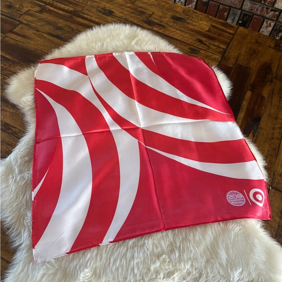 eos Red and White Swirl Scarf - Picture 2 of 5